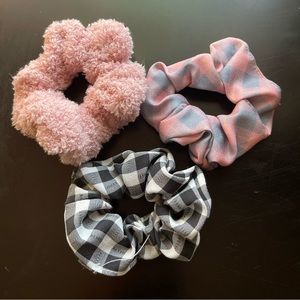 hair scrunchie